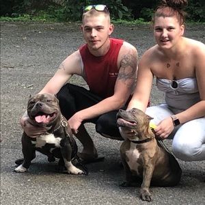 Meet your Posher, Niki